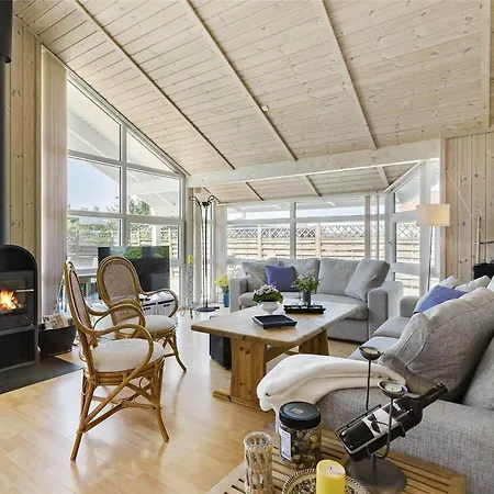 Bl791-blokhus-paa-bakken-3 Blokhus