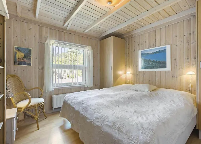 Bl791-blokhus-paa-bakken-3 Holiday home